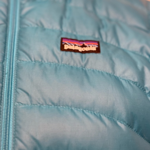 Patagonia Teal and Orange Jacket - Picture 2 of 3